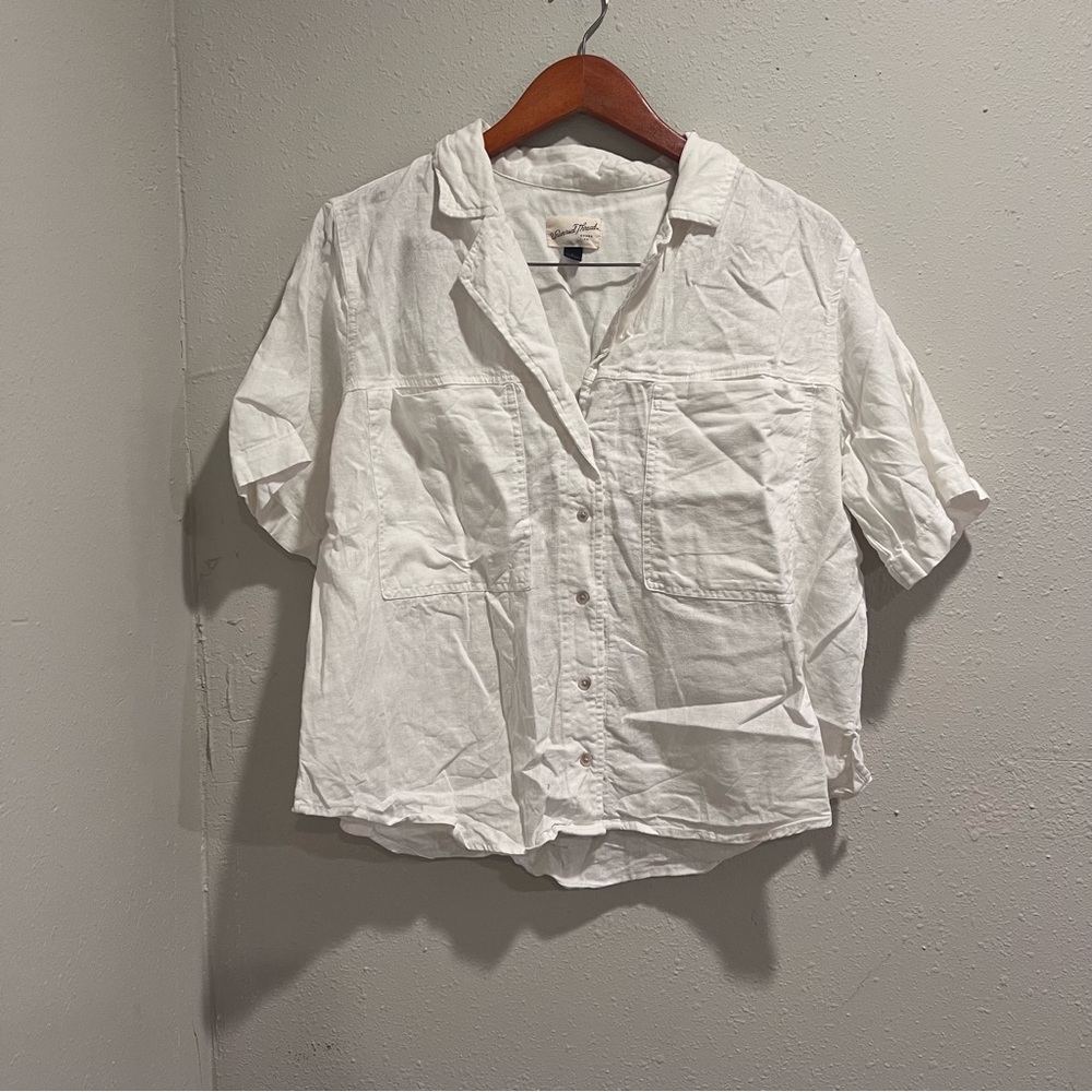 Universal Thread White Linen Shirt